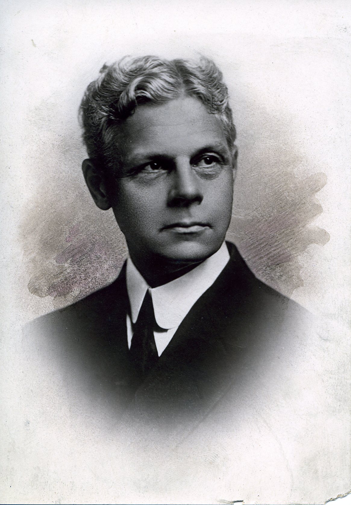 Member portrait of Frank S. Washburn